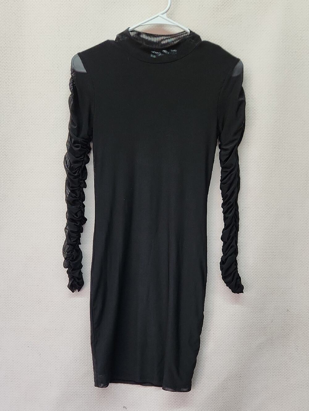 Almost Famous Black Long Sleeve Ruched Bodycon Dress